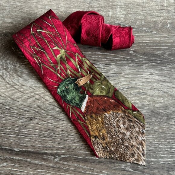 Hathaway Hand Made In The USA Pure Silk Duck Print Men's Neck Tie. - Picture 1 of 4
